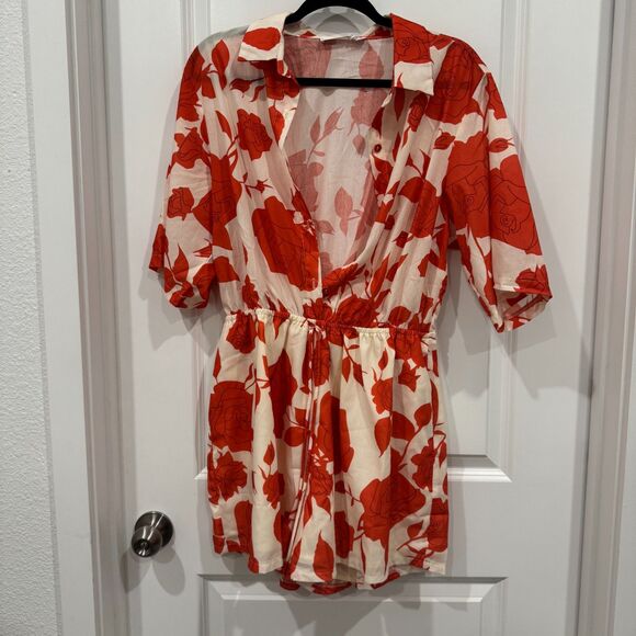 Saints & Secrets Women’s Size XL Floral Romper Pink Rose Pattern Short Sleeve - Picture 2 of 7